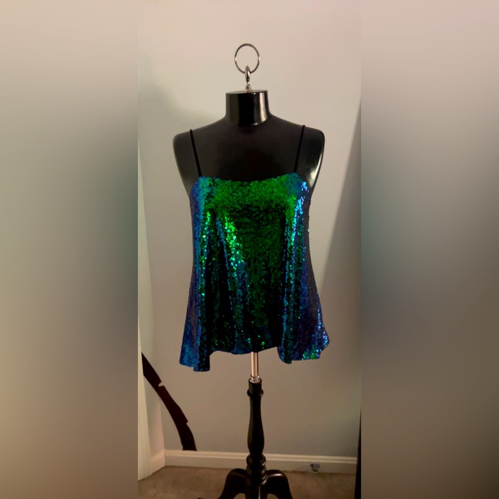 Women’s sequined tank top